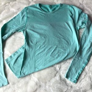 Fabletics long sleeve top
